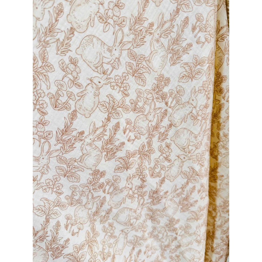 สีน้ําตาล RABBIT 2-LAYER MUSLIN FABRIC