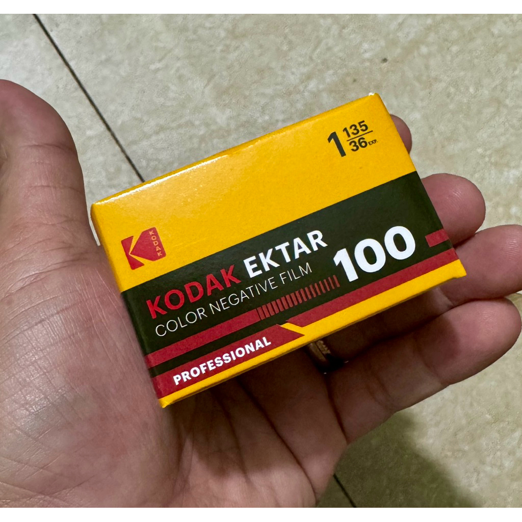 ฟิล์ม Kodak Ektar 100 36exp DATE 03/2028 รุ่นใหม่ 35mm เคลือบฟิล์ม C41