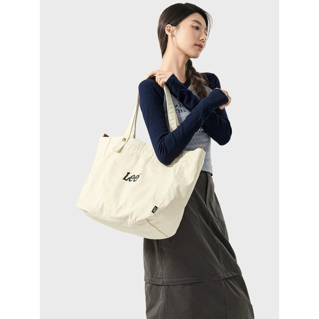 Lee Tote Bag********
