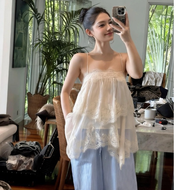 TIBU - เสื้อสตรีสองชิ้น Flared Layered Backless Lace Bow Tie Hotrend Chic Beach Outing เสื้อ A708