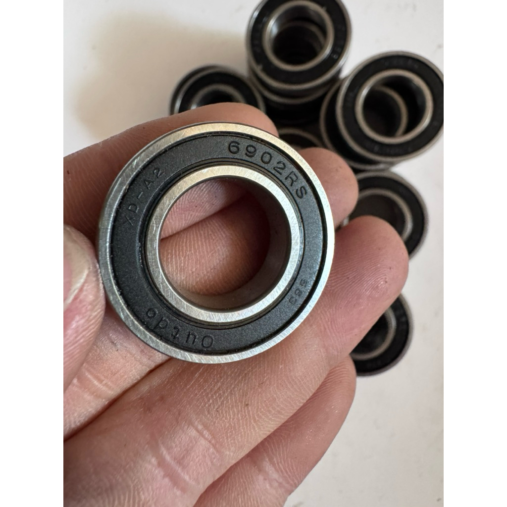 รหัส 6902RS] แบริ่ง / แบริ่ง 6902-2RS ฝาครอบยางกันฝุ่น (15x28x7mm)
