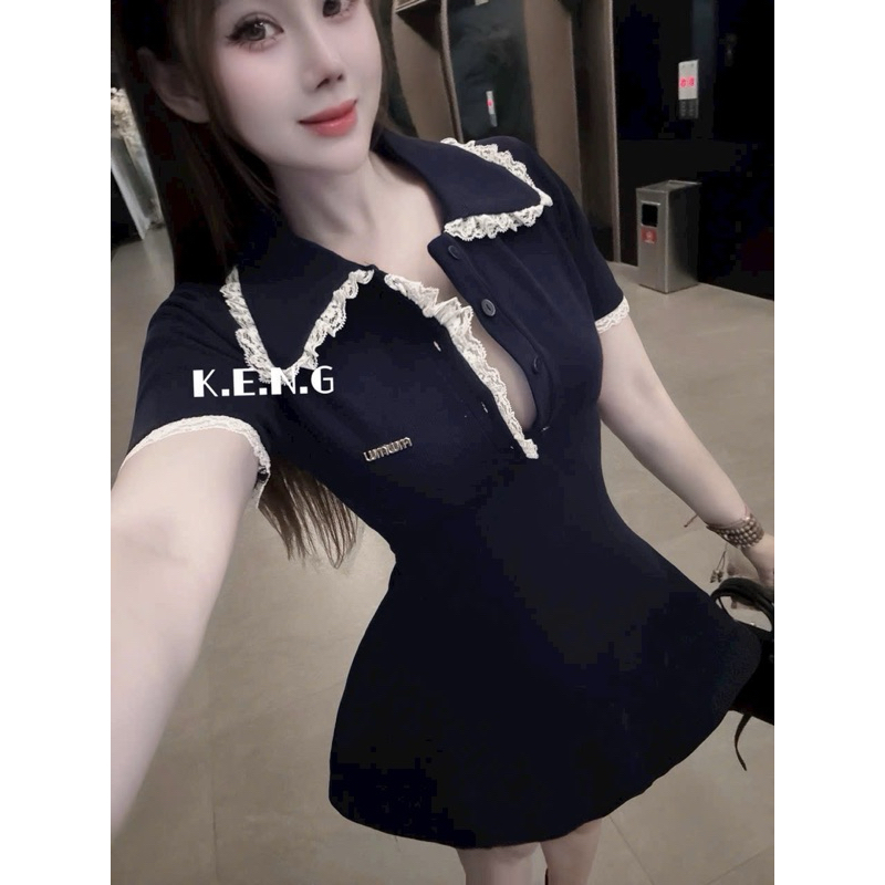 Miumiu KENG เดรสคอปกเสื้อลูกไม้บาน