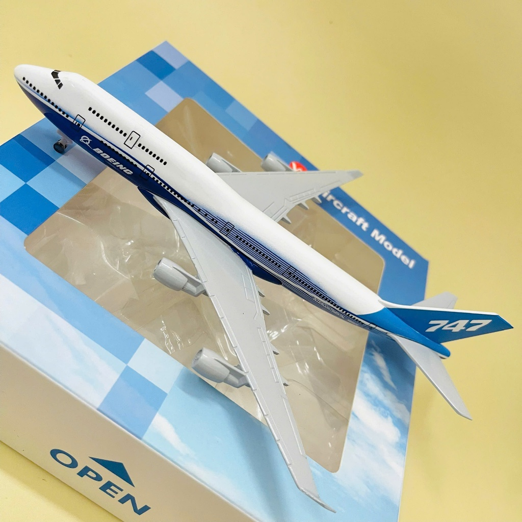 BOEING 747 AIRLINE PLANE MODEL WITH BEAUTIFUL STANDARD ล้อ SCALE 20 ซม. FULLBOX