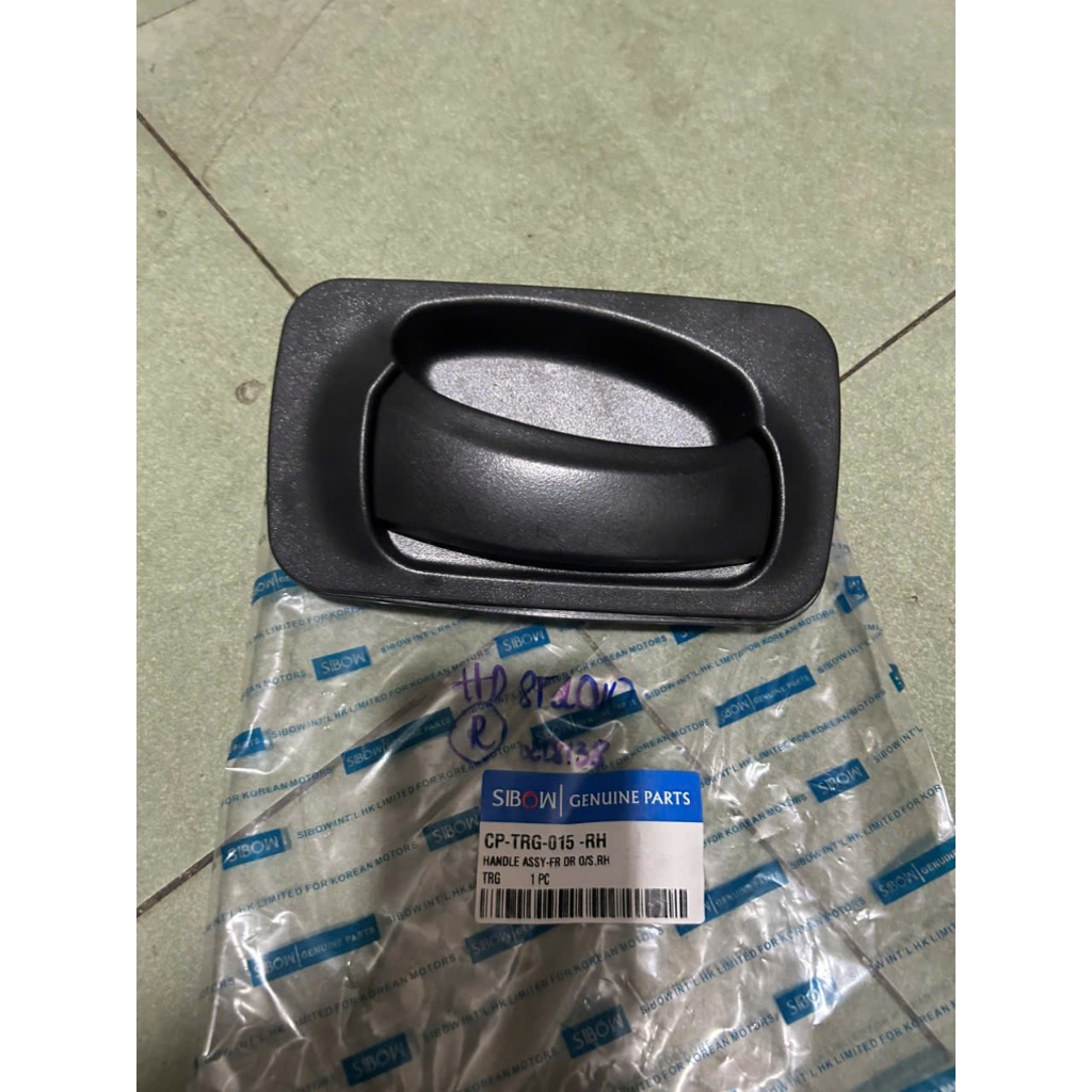 เปิดประตูภายนอกสําหรับรถบรรทุก Hyundai HD170, HD210, HD270, HD320, HD700, HD1000, Hyundai 5-24 ตัน จ