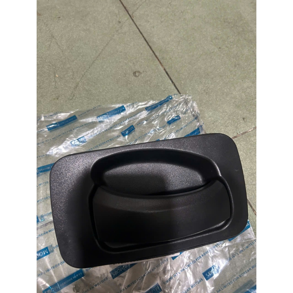 เปิดประตูภายนอกสําหรับรถบรรทุก Hyundai HD170, HD210, HD270, HD320, HD700, HD1000, Hyundai 5-24 ตัน จ