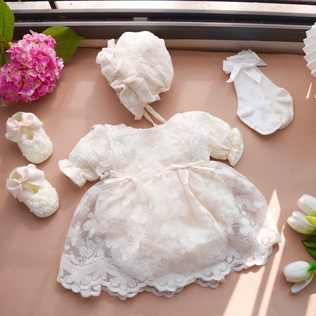 M97- HangHandmade Phalaenopsis Lace Bucket Body