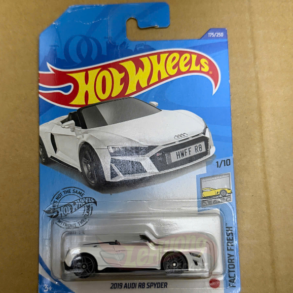 LeHuong Diecast - Hot Wheels 2019 Audi R8 Spyder รถโมเดลสีขาว