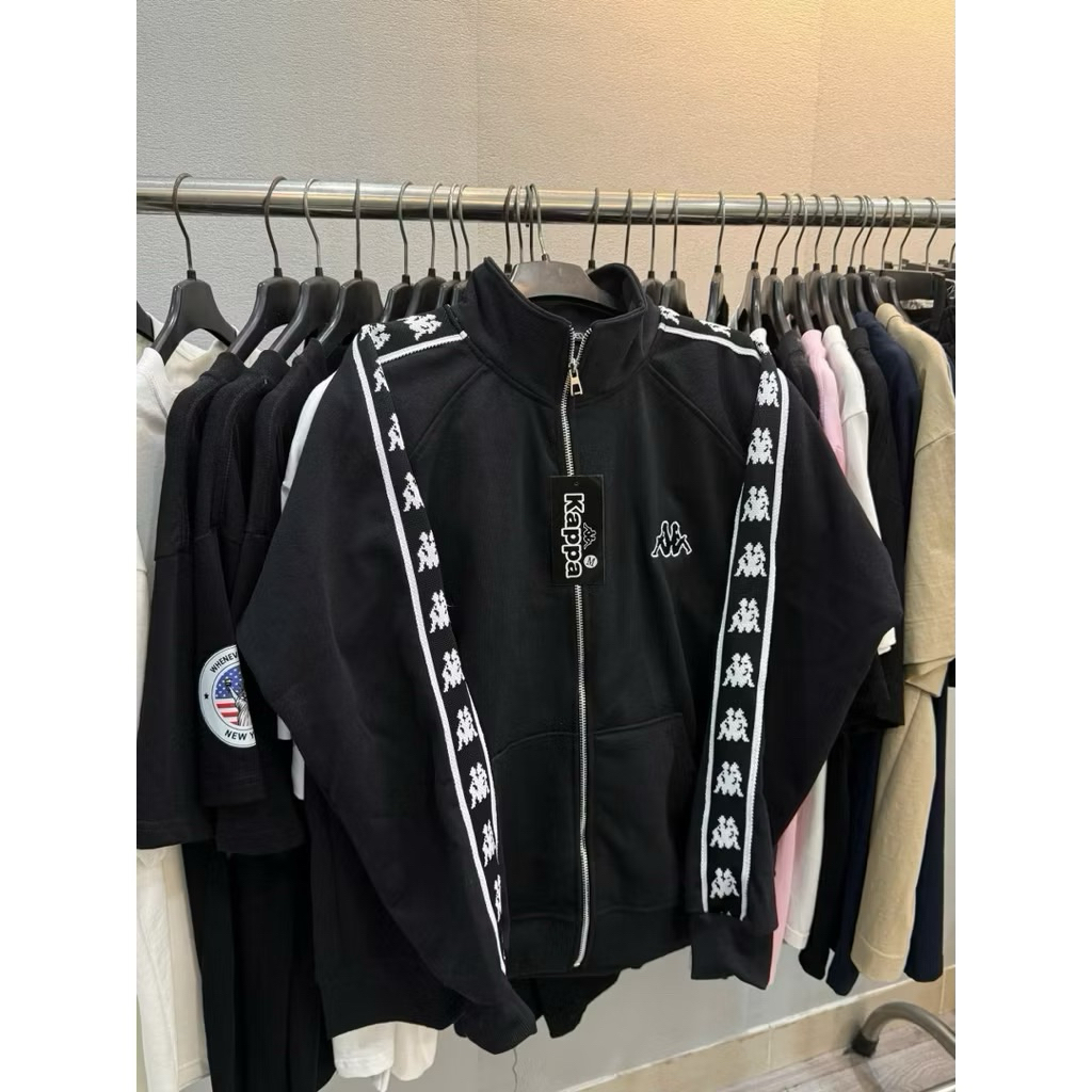 เสื้อแจ็คเก็ต KAPPA พร้อมโลโก้ปักมือ - PICTURES OF DETAILS STANDARD