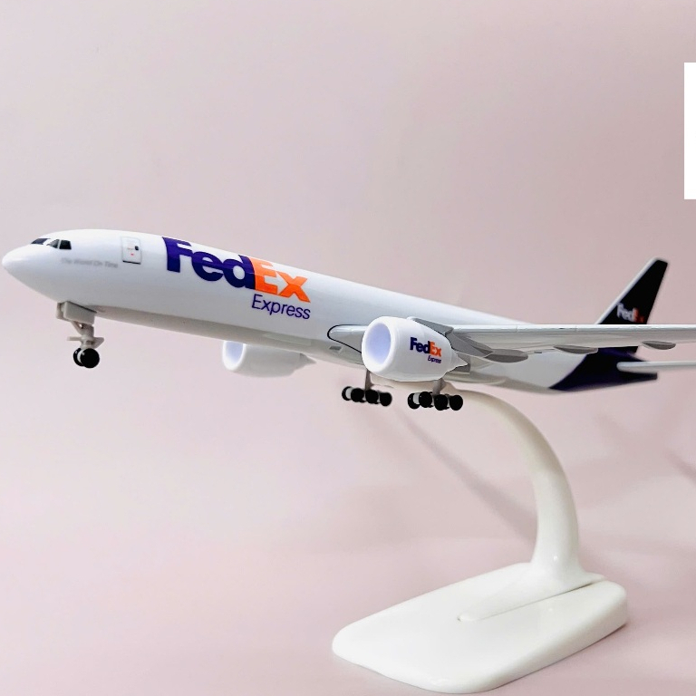 BOEING 777 MODEL PLANE "FEDEX EXPRESS NATIONWIDE SHIPPING" โลหะคุณภาพสูง 20CM SCALE 1:400