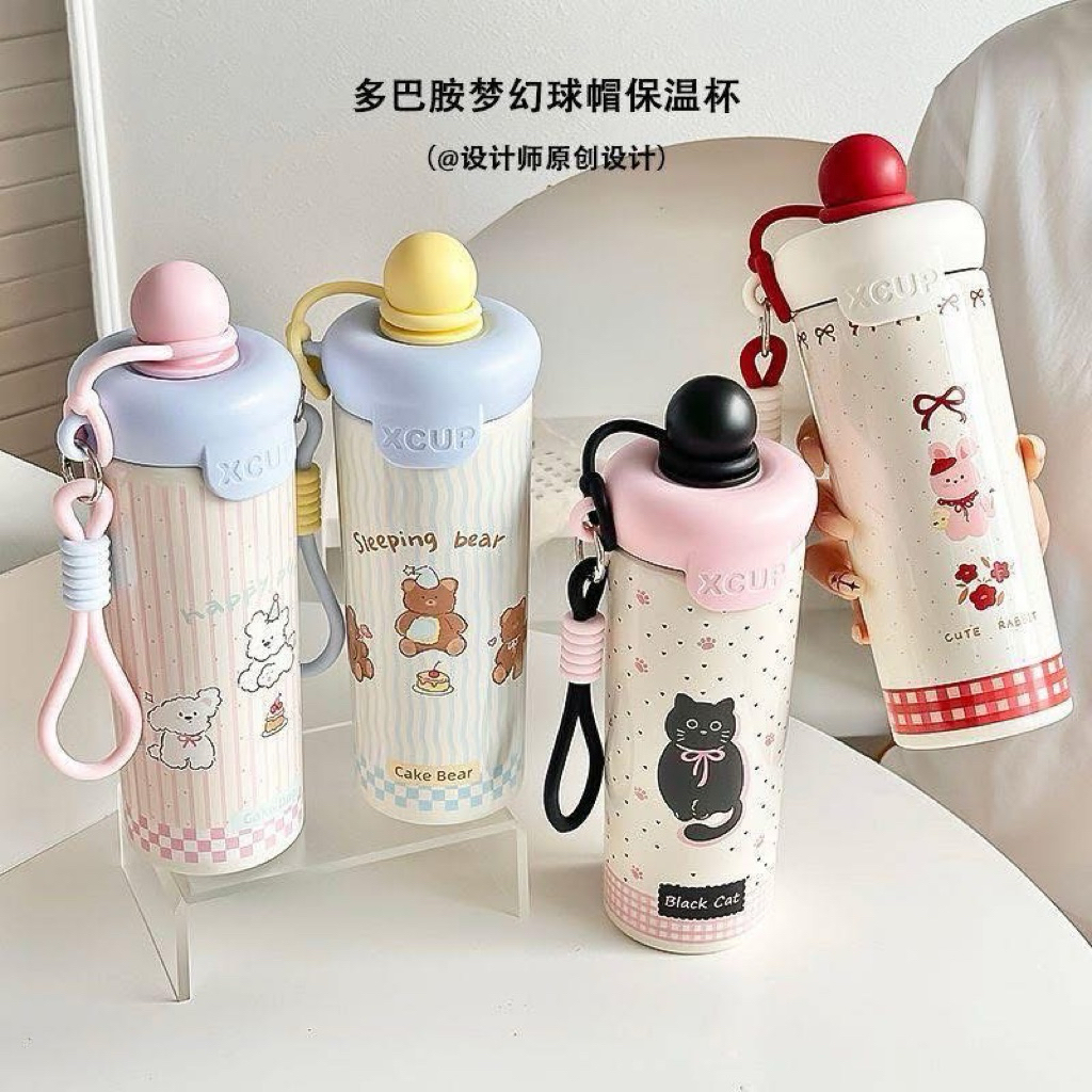 (สินค้า QC OD)ขวดน้ําเก็บความร้อนสแตนเลสลายน่ารัก พร้อมหลอด 600Ml