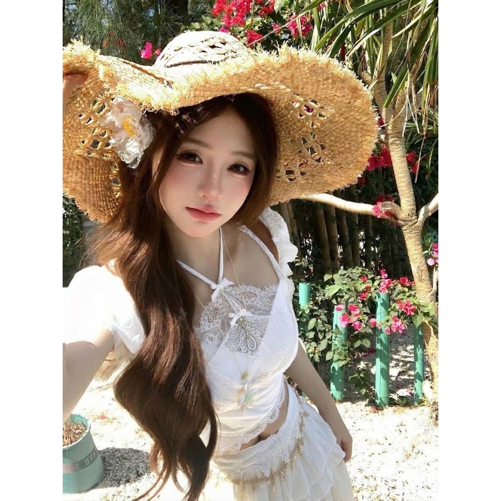 TABISHOP ชุดเสื้อคล้องคอเปิดไหล่พร้อมกระโปรงหางปลา รูปที่ 5