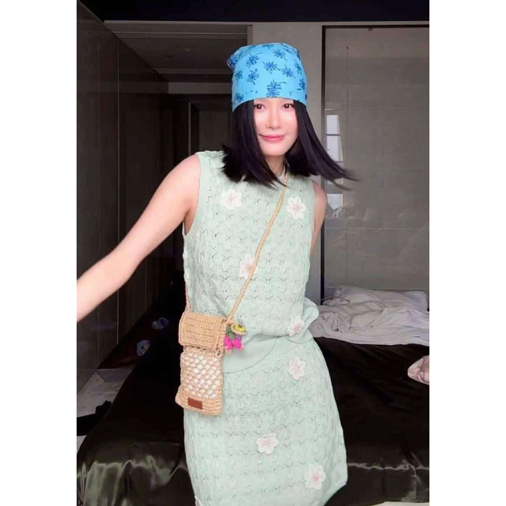 Liquidation of Zara kid Auth สเวตเตอร์ ไซส์ 13-14Y