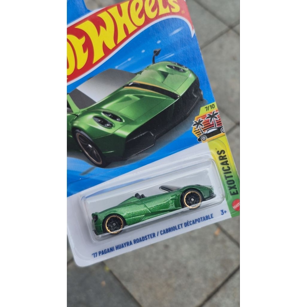 HotWheels Pagani 17 Pagani Huayra Roadster โมเดลรถของเล่น