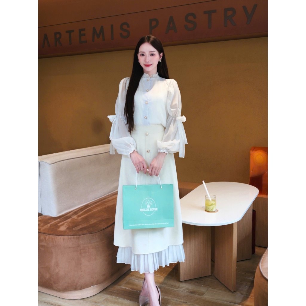 Adeline House - เสื้อคอปกระบายแขนโบว์ - TK170.1+TK173.1