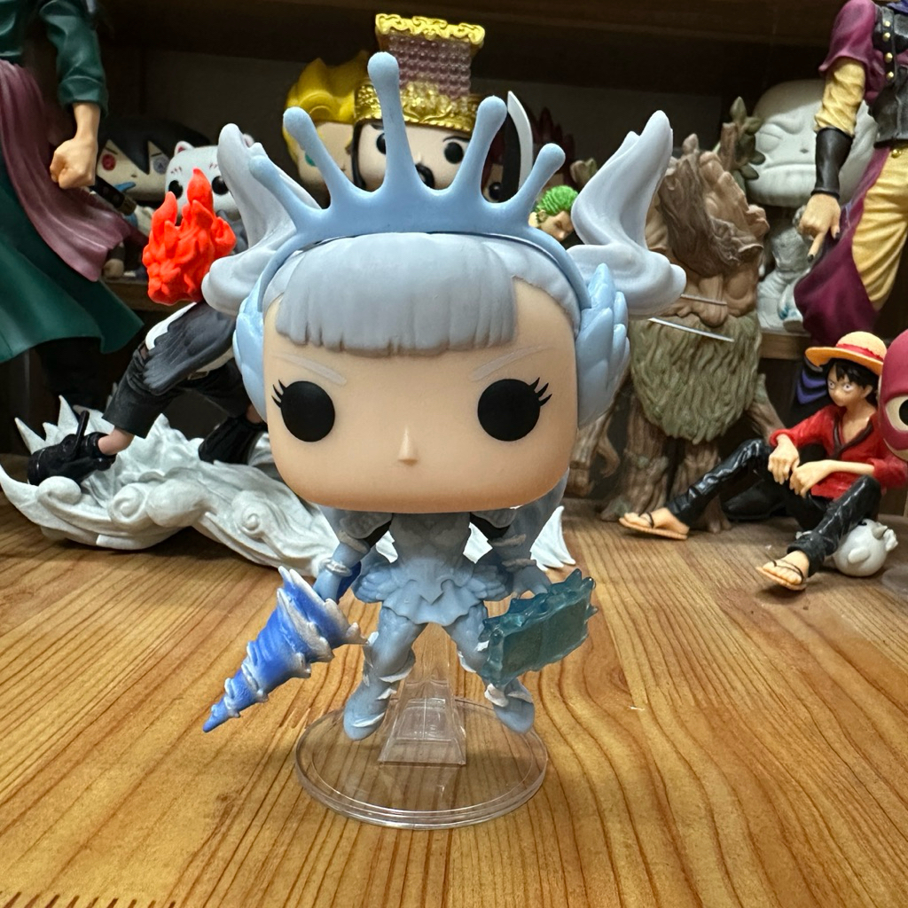 ฟิกเกอร์ Funko Pop ของ Noelle Silva ในชุดเกราะ Valkyrie จากอนิเมะ/มังงะ Black Clover (จริง 2nd nobox