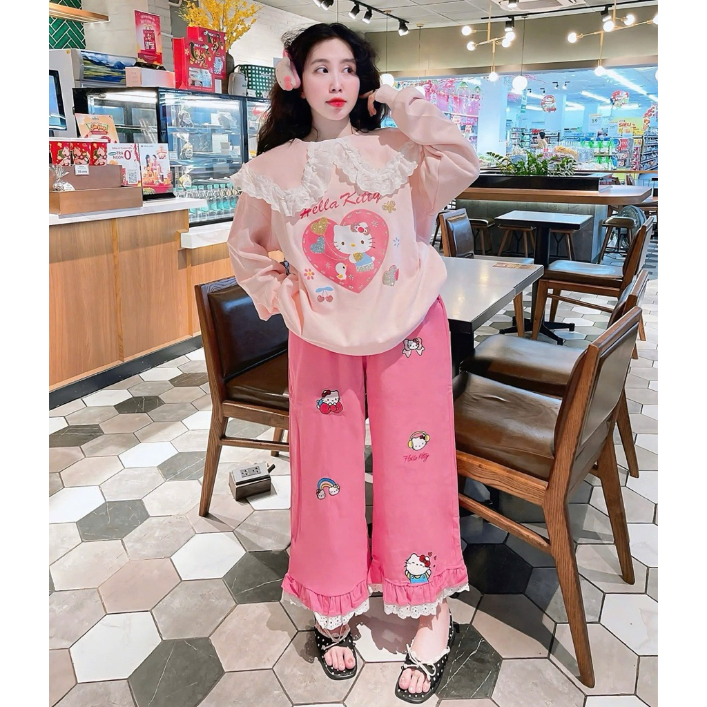 เสื้อสเวตเตอร์ Kitty สีชมพูแท้จาก ABCD Newtag