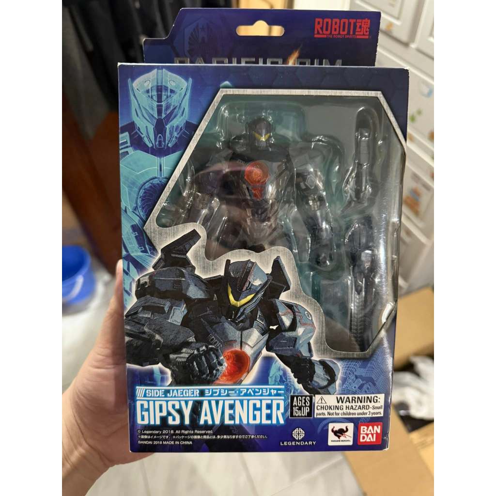 Spirits Gipsy Avenger Robot Model (Pacific Rim: Uprising)