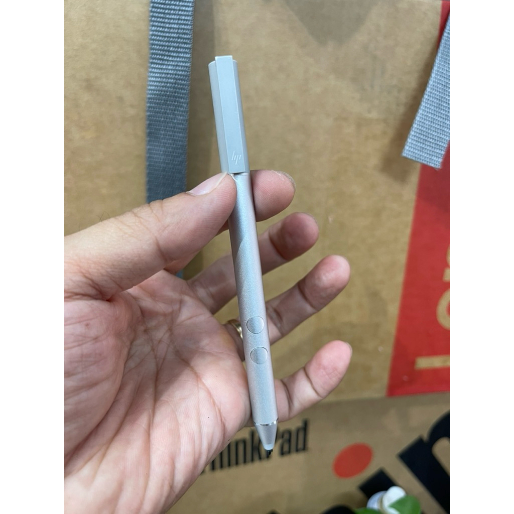 สไตลัส HP สําหรับ HP envy x360 แล็ปท็อป pavilion x360. ใช้ลงเครื่อง ภาพจริง