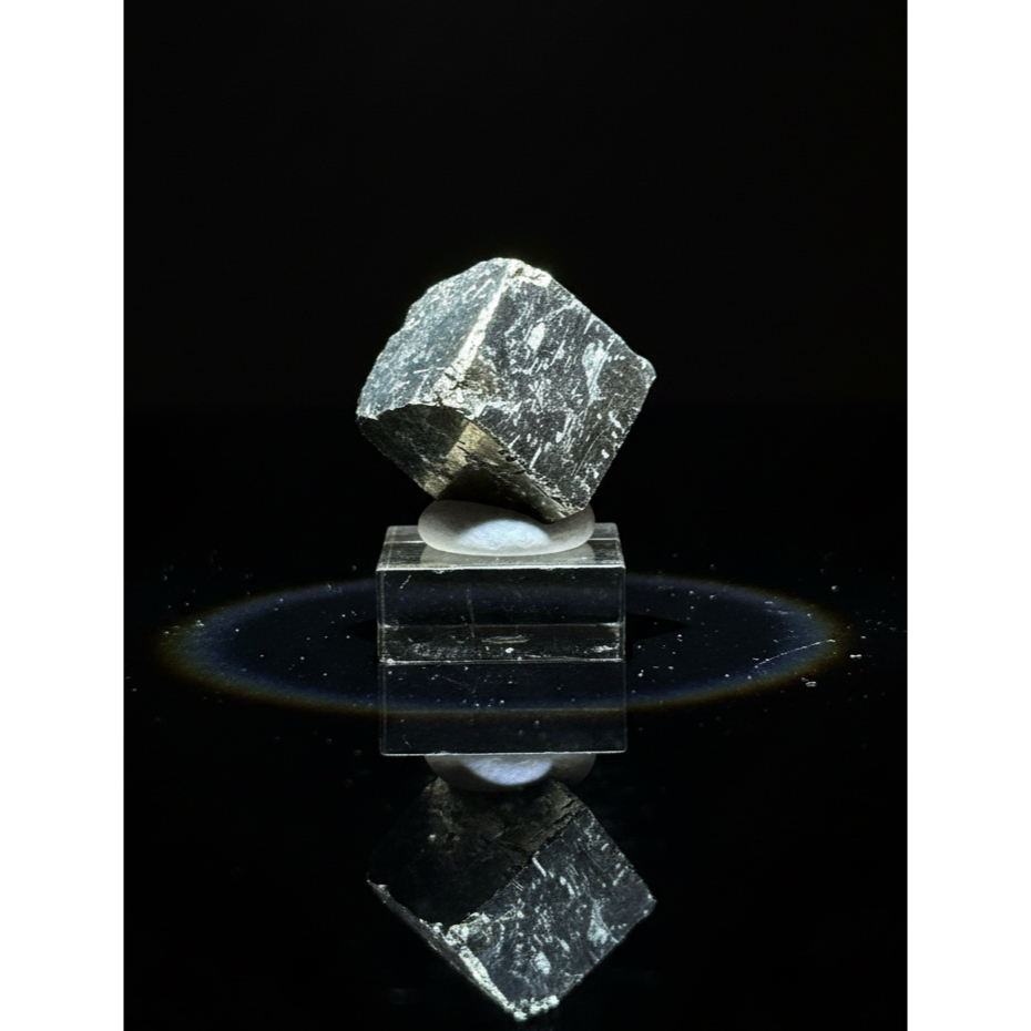 [คอลเลกชันคริสตัล] Cube-รูปหิน Pyrite ธรรมชาติ - หินสีทองดึงดูดความมั่งคั่ง Exorcise Evil ตกแต่งโต๊ะ