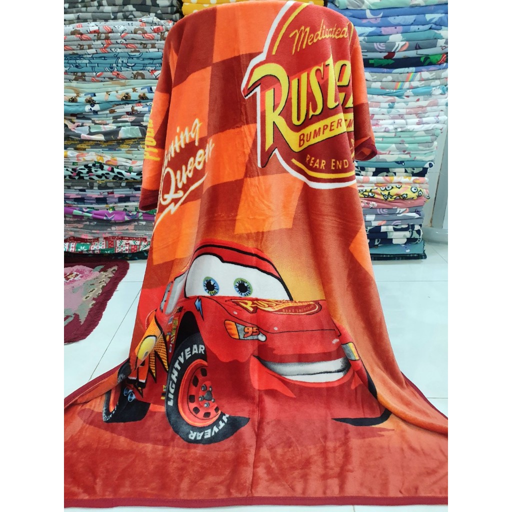 ใช่วิดีโอ. ผ้าห่มขนสัตว์การ์ตูนดิสนีย์ Macqueen Speed Racing Car