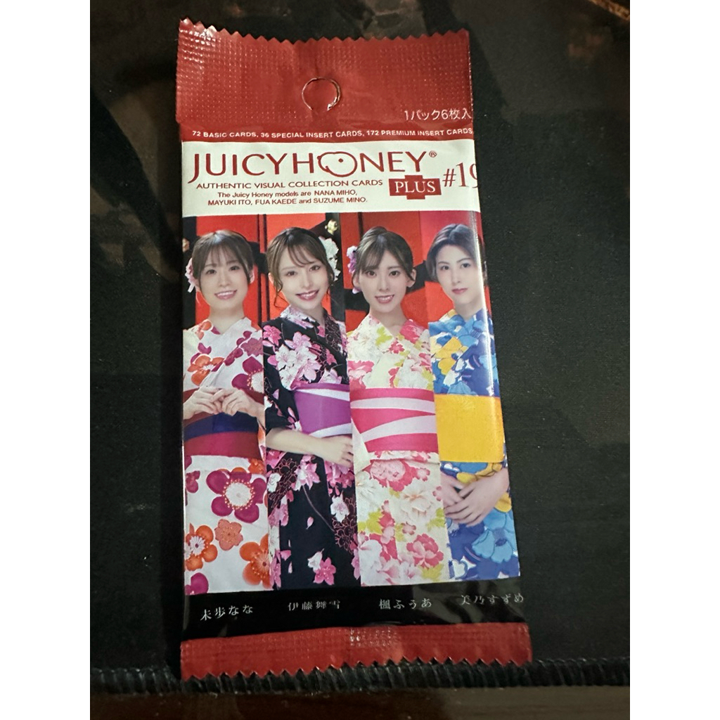 AVC JUICY HONEY PLUS 19 (01 แพ็ค 06 ใบ_Edicial พร้อมลายเซ็นการ์ด ชิ้นเสื้อ)