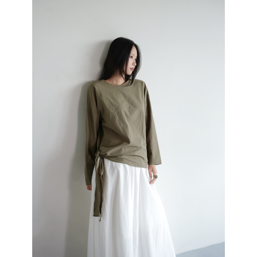 เช่น เสื้อแขนยาวผ้าฝ้ายขอบเอว | เสื้อออมบรา