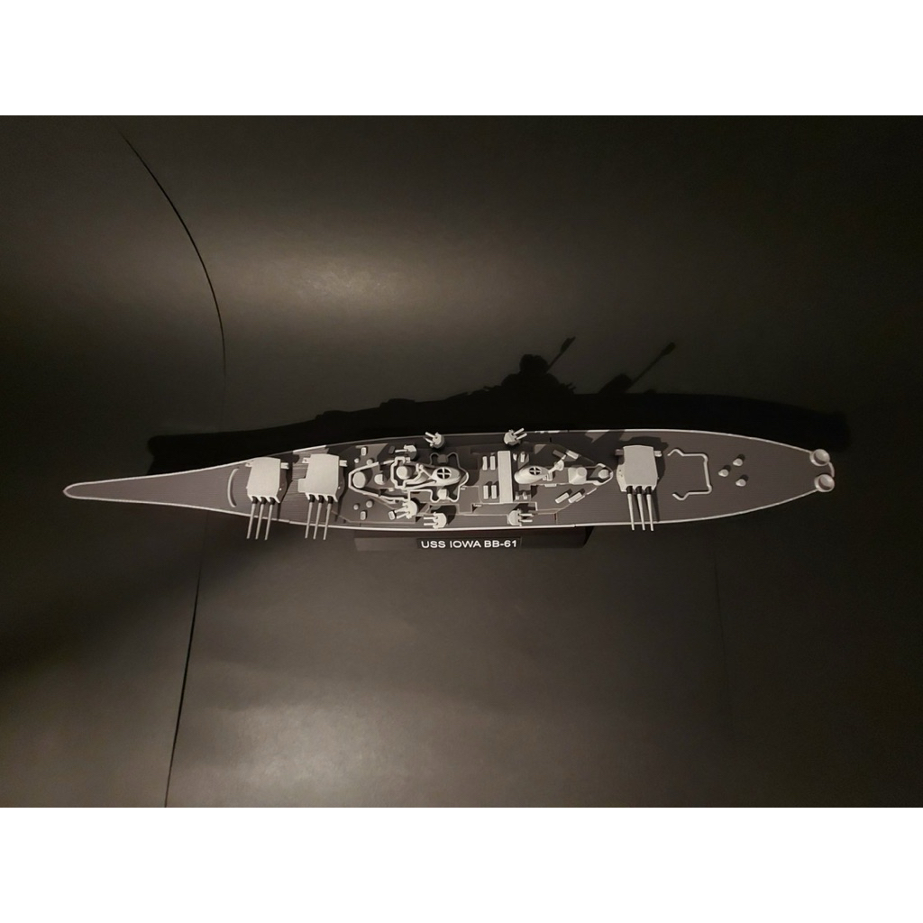 พิมพ์ 3D USS IOWA BB-61 WARSHIP MODEL – DESK DECORTATION / COLLECTIBLE GIFT