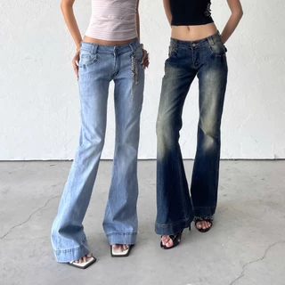 TWENTI กางเกงยีนส์เอวต่ำ ผ้ายืด ขาบาน ปักกระเป๋า