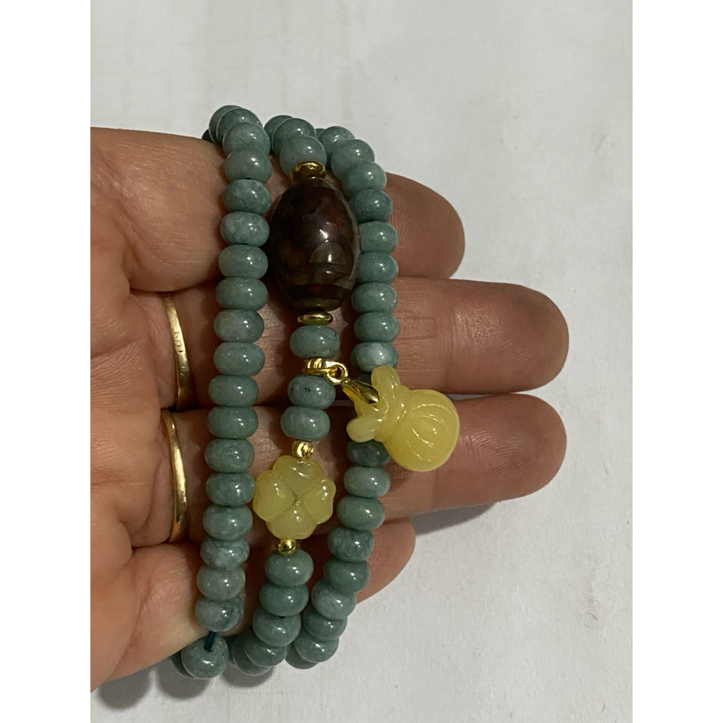 ORANGE STONE BRACELET WITH FAIRY BAG ผ้าพันมือ 3 รอบ T68