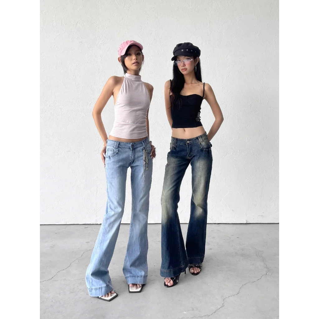 TWENTI กางเกงยีนส์เอวต่ำ ผ้ายืด ขาบาน ปักกระเป๋า