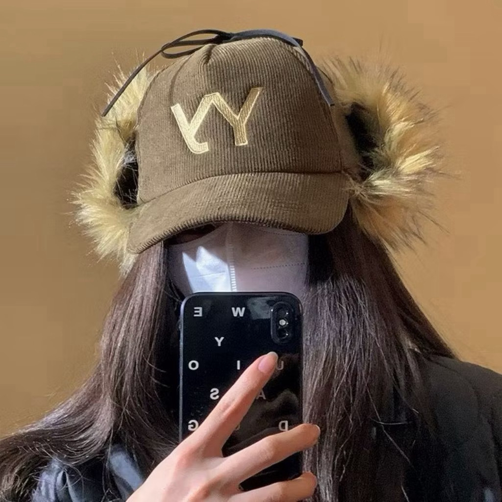 FASHIONABLE FOX FUR-LINED BOYS HAT