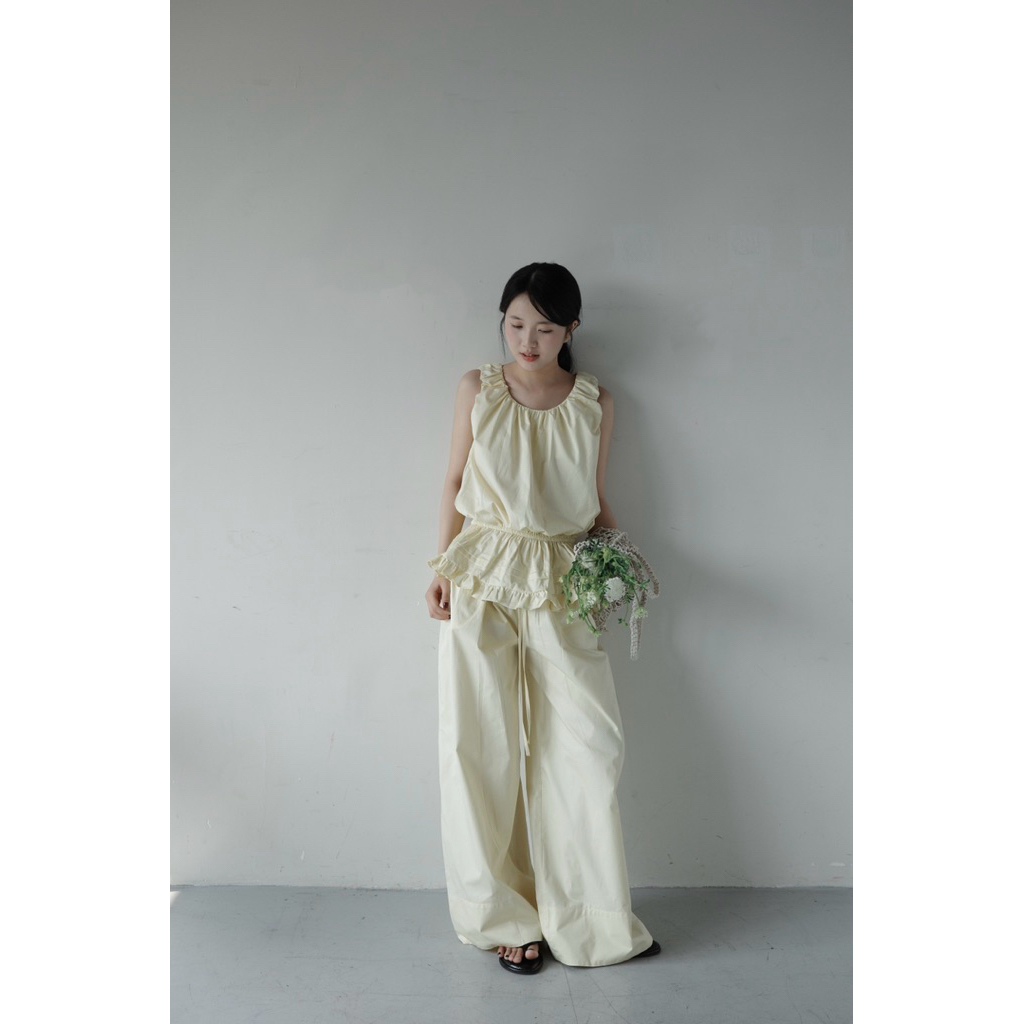 Ciel Top + Claire Pants | Mir.byhi | ชุดเสื้อและกางเกง Kate Han