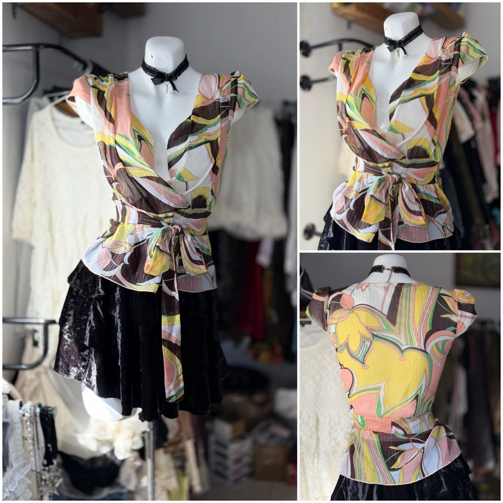 [2hand_thrift] y2k เสื้อชีฟองคอเปิดลึก M อก 80-86 ยาว 54
