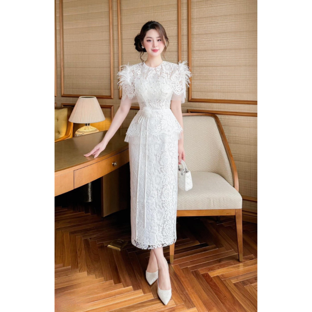 D0929 – ชุดเดรสปาร์ตี้ลูกไม้ยาวขนนกและดอกไม้ 3D – สีดํา รูปที่ 2