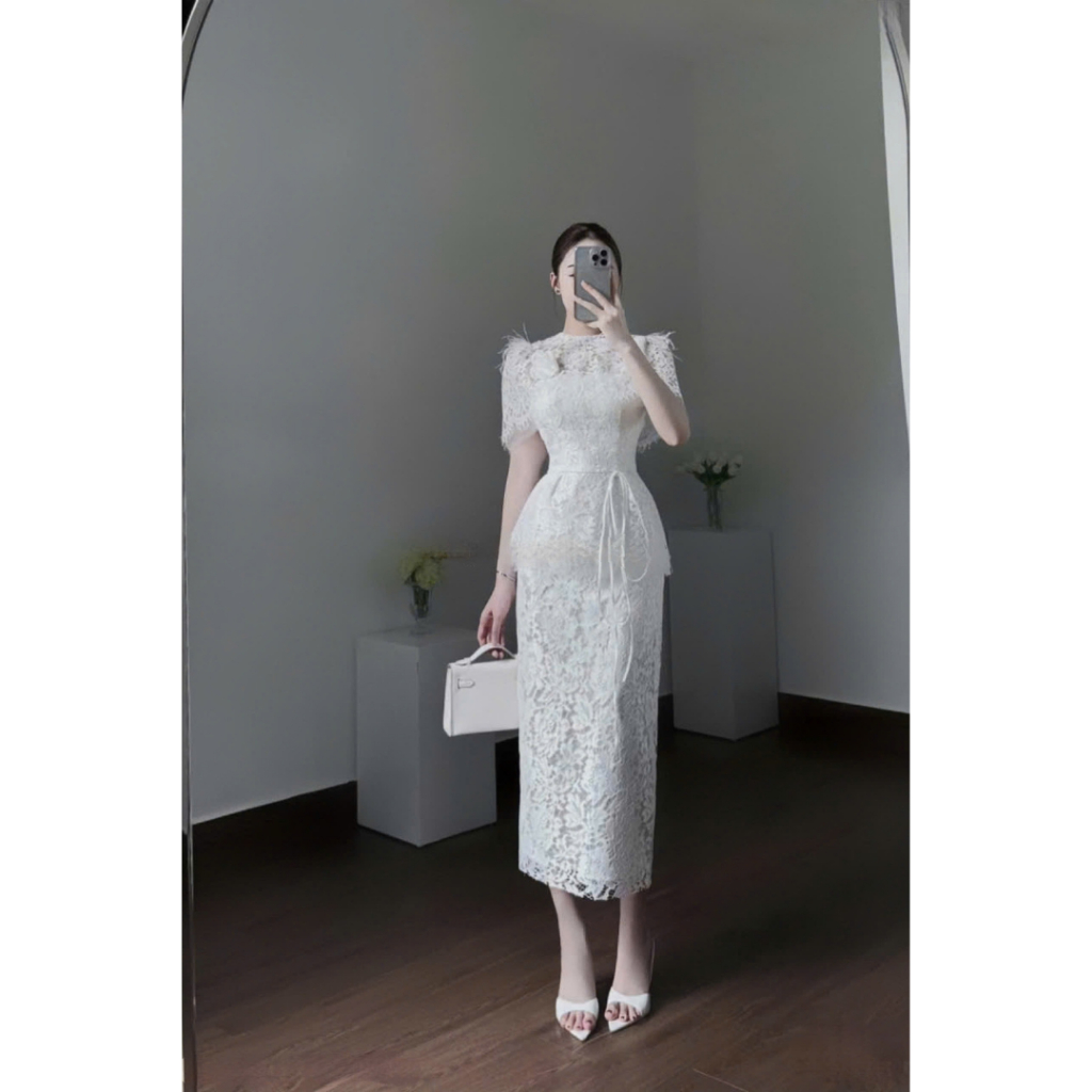 D0929 – ชุดเดรสปาร์ตี้ลูกไม้ยาวขนนกและดอกไม้ 3D – สีดํา รูปที่ 3