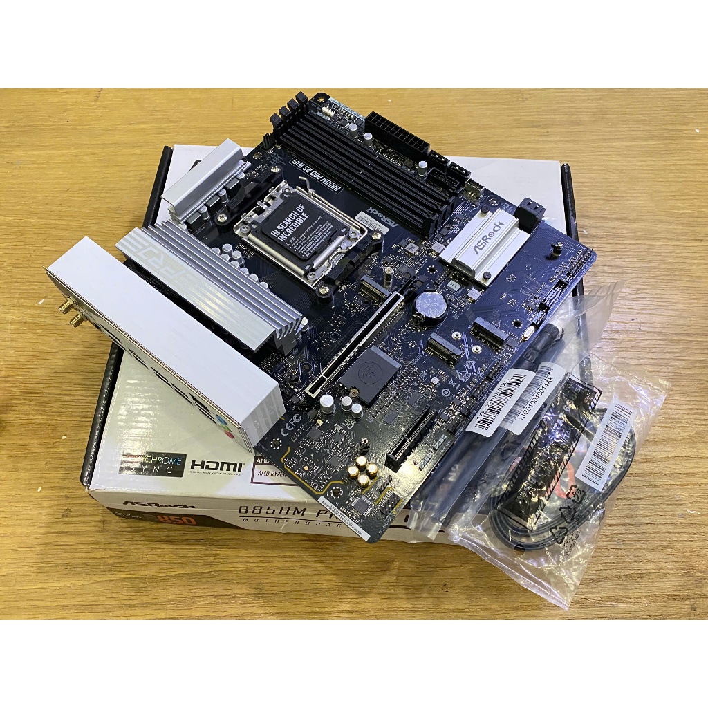 ASROCK B850M Pro RS WiFi เมนบอร์ด (Socket AM5) Full Box - อุปกรณ์เสริม - เหลือ 07.2028