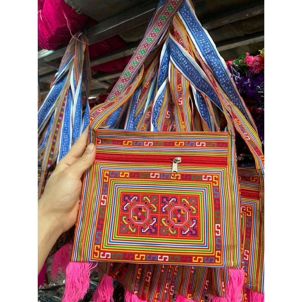 กระเป๋าสะพายข้างชาติพันธุ์ Hmong