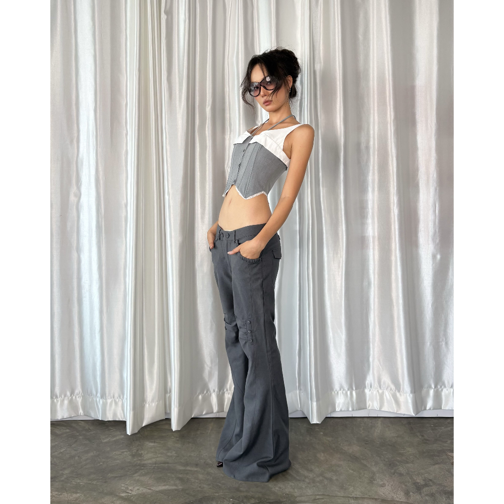 ARISING FLARE PANTS AIAI กางเกงขาบาน Low-Rise OFFICIAL