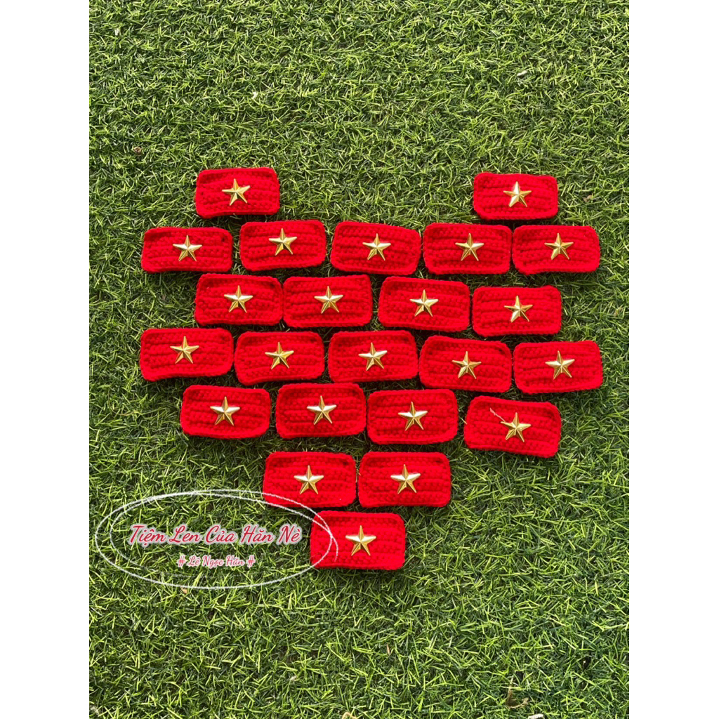 HandMade Wool Vietnam Flag Hairpin/เครื่องประดับผม