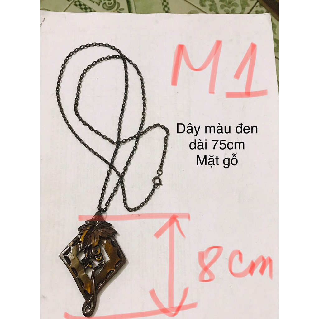 เครื่องประดับวันเกิด. สร้อยคอสําหรับผู้ชายและผู้หญิงใน MONY รุ่น TB2