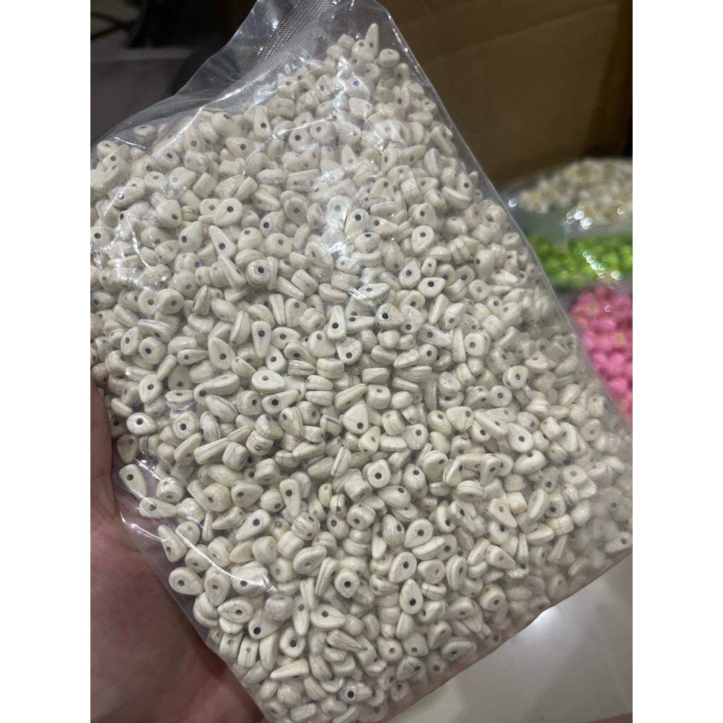 ลูกปัดหินเลียนแบบแฮนด์เมด 100 เม็ด 8mm-10mm จาก Tay Vong Shop
