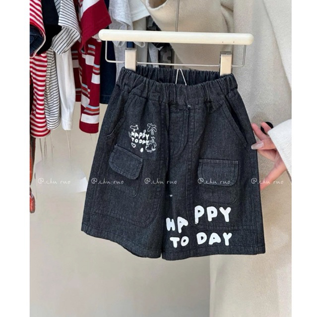 คิว. HAPPY BLACK JEANS / SP