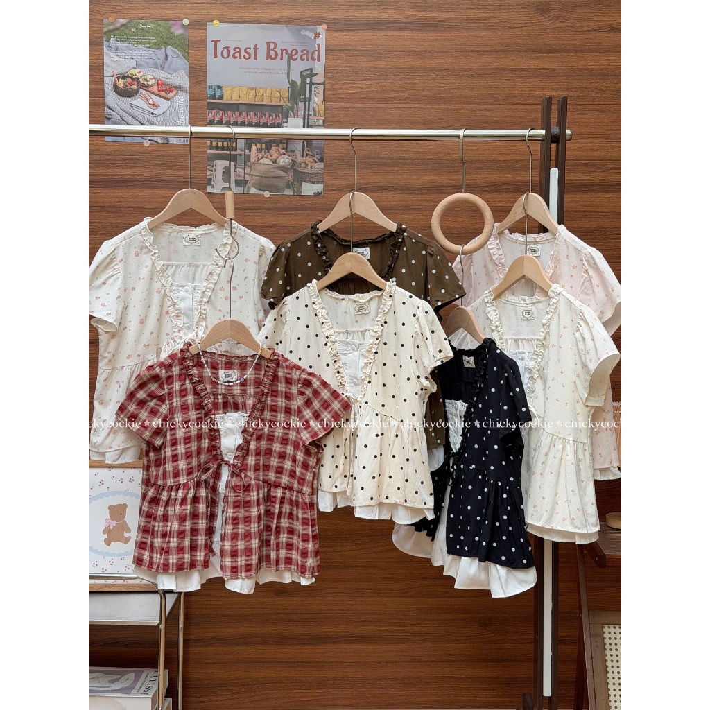 Chicky Cockie - เสื้อเชิ้ต babydoll 2 ชั้นคอปกผูกโบว์ - AB0544