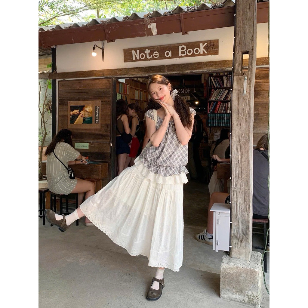 [AVAILABLE] เสื้อเชิ้ตลายสก๊อต babydoll คอเหลี่ยมและแขนพัฟ FREE พร้อมผ้าผูกผม – QC L1 Umiko 68330