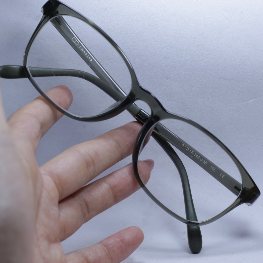 [หลายโฟกัส - SEE DESCRIPTION CAREFULLY - หลีกเลี่ยงการคืน] กรอบแว่นตา Blue OWNDAY ใน 2Hand Japan - G