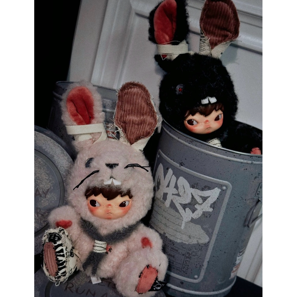 POPMART HIRONO LITTLE HARE RABBIT BUCKET COTTON KEYCHAIN (GENUINE AVAILABLE HN)