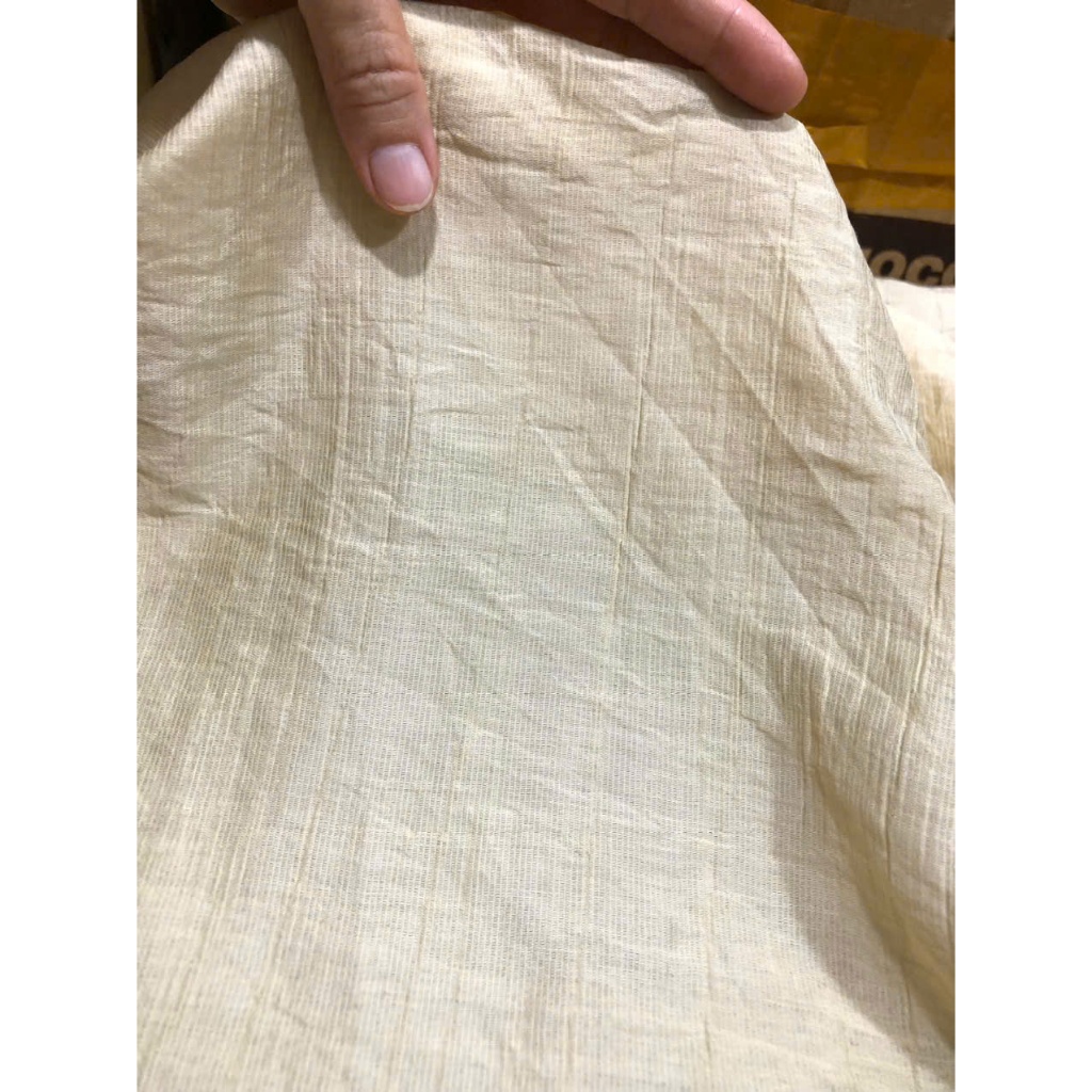 C898 - ผ้าไหมพรมจั๊มสีเข้ม (2.3m x 1.5m) ไม่ยืด