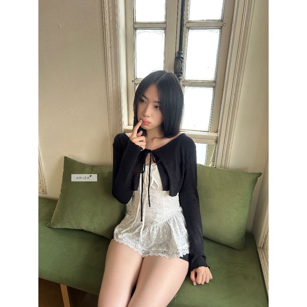 Jazmi Cardigan - เสื้อคาร์ดิแกนเสื้อครอปสีดํา nhien.official NAT00026