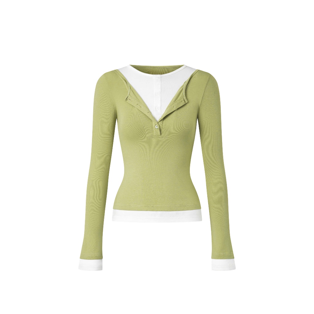 เสื้อยืดชั้นแขนยาว Elen Top มีกระดุมสี Avocado Green and White - HOO DESIGN
