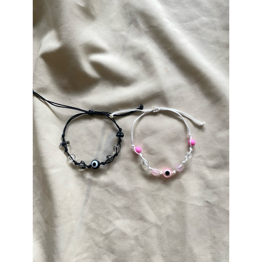 EVIL EYES BRACELET WEARING A PAIR OF LOVERS